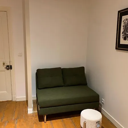 Cozb&b